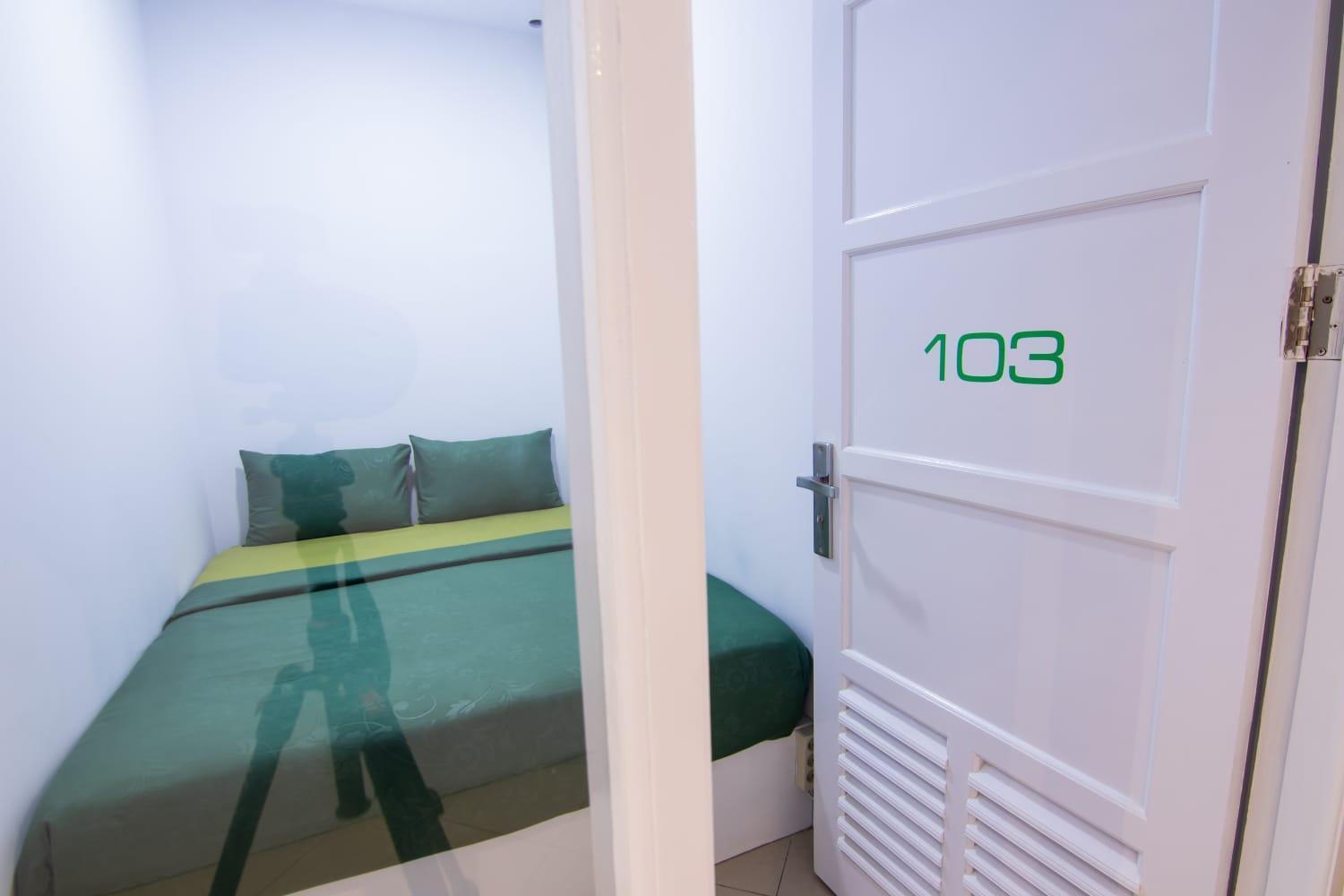 Kareem Syariah Hostel บูกิตติงกี ภายนอก รูปภาพ